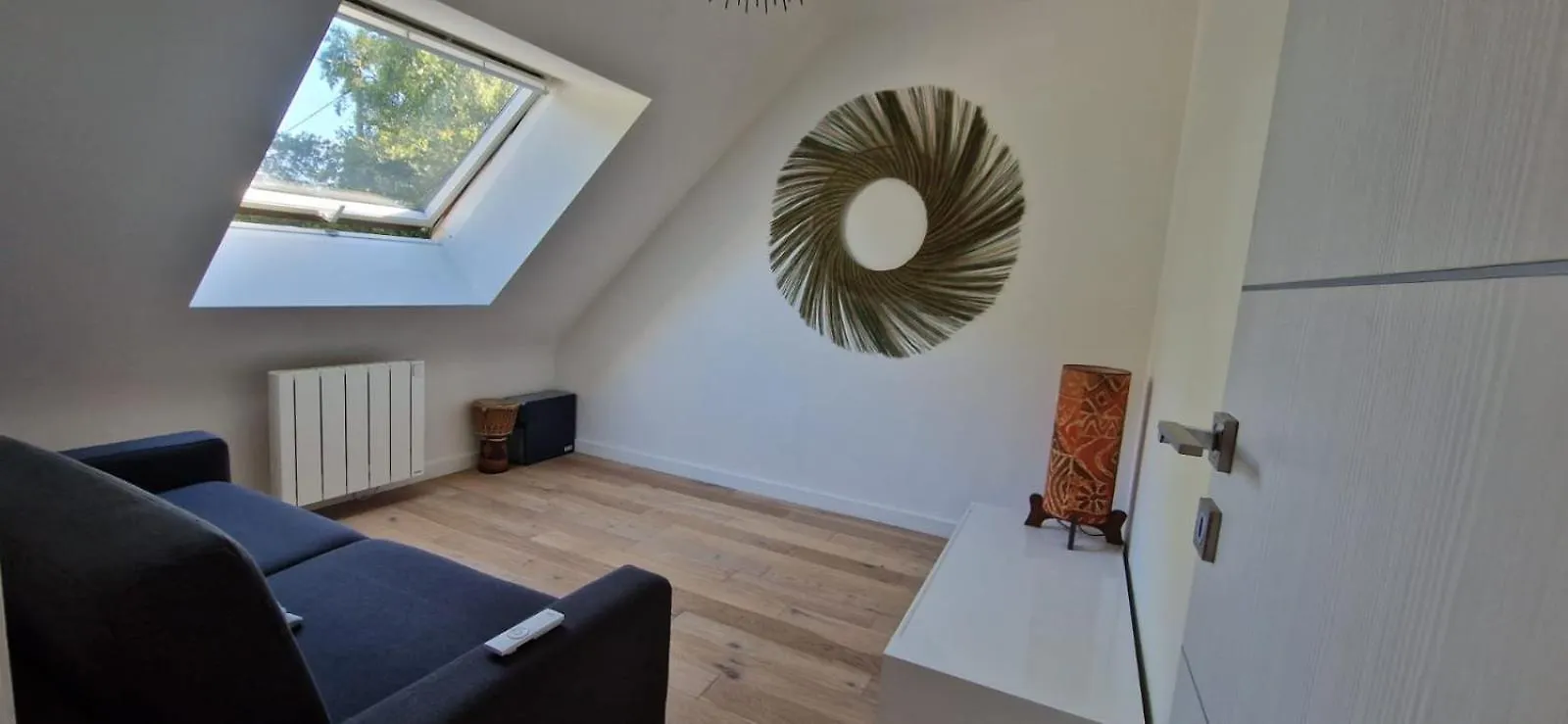 Fare-Kermenezy Maison Avec Piscine Chauffee Locmaria-Grand-Champ 0*,  France